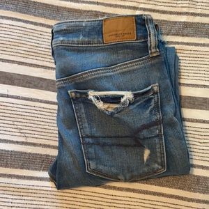 American Eagle Distressed Skinny Jeans